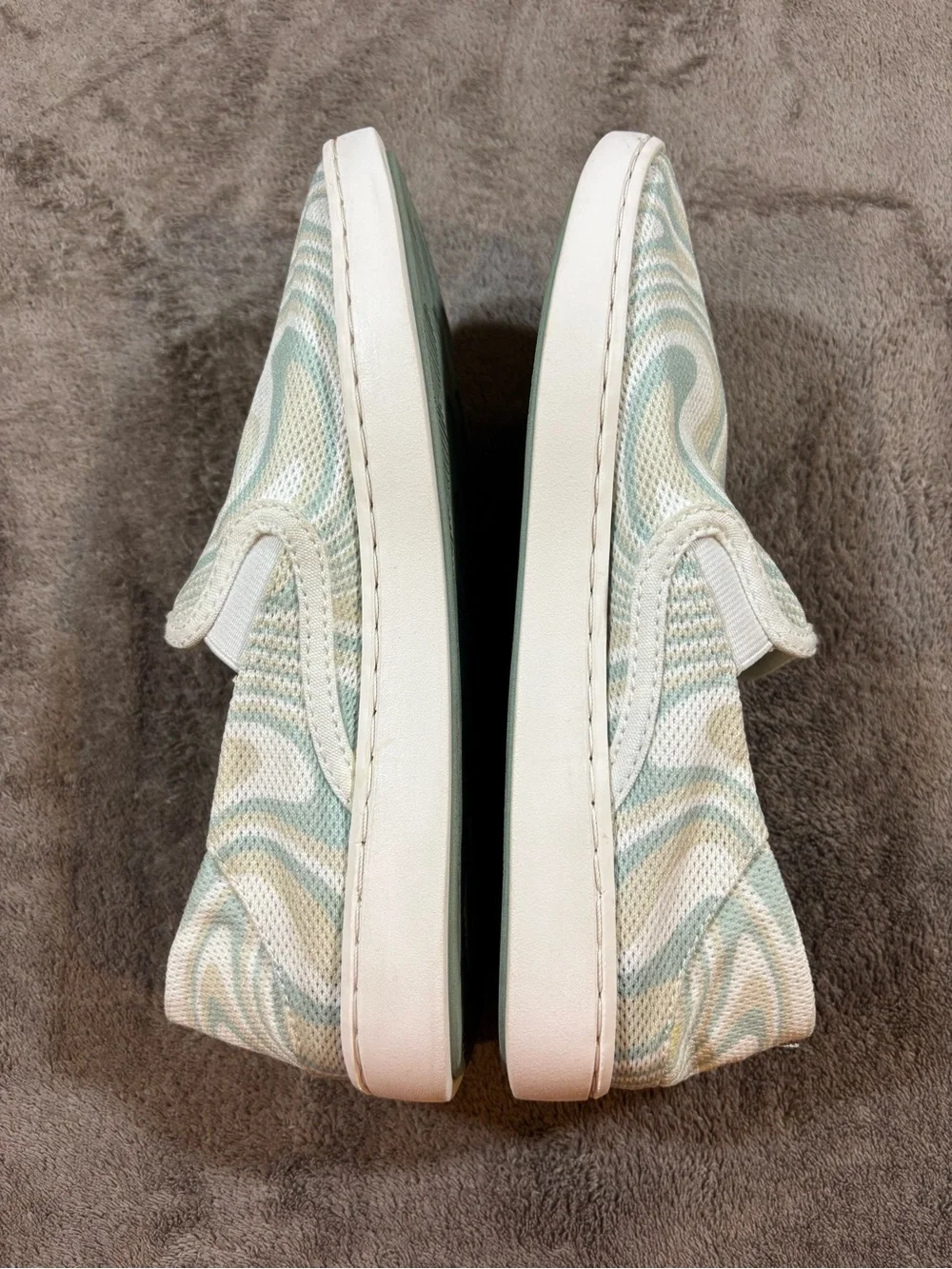 OluKai Pehuea Slip-On Sneakers in Light Blue Swirl Womens 6